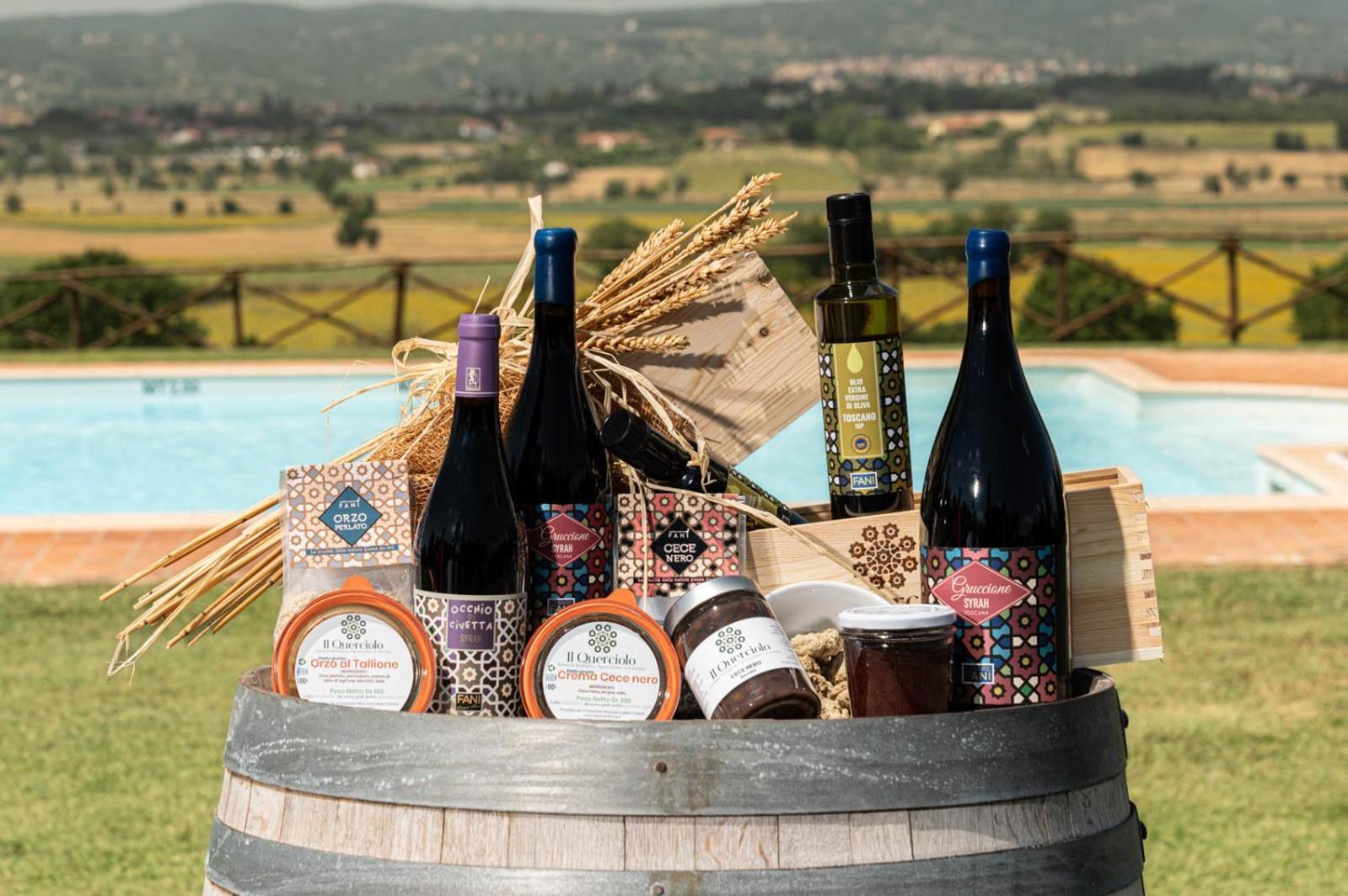 Il Querciolo - Azienda Biologica, Agriturismo E Cantina Marciano della Chiana Kültér fotó