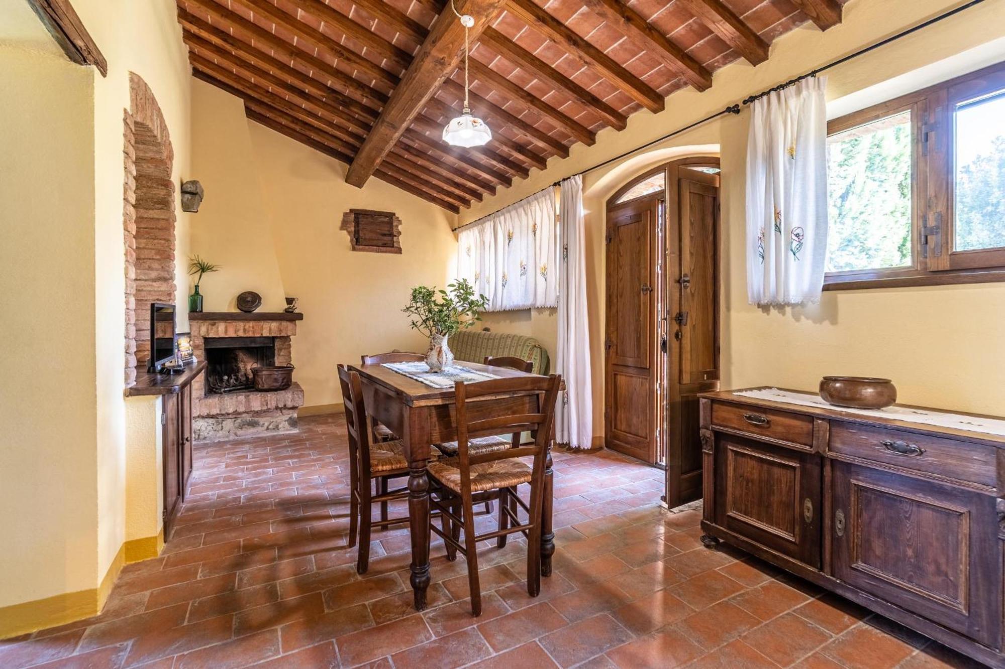 Il Querciolo - Azienda Biologica, Agriturismo E Cantina Marciano della Chiana Kültér fotó